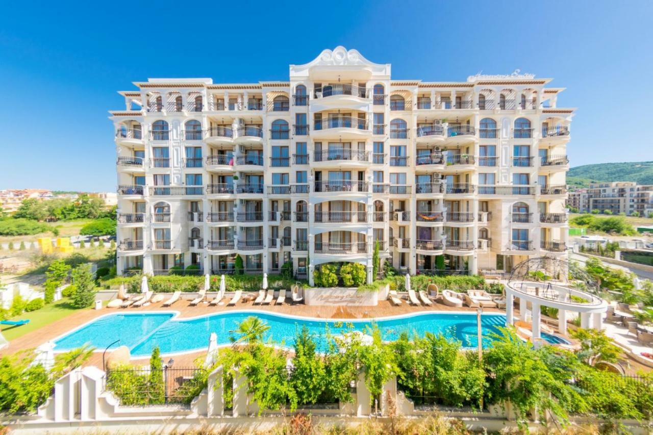 Harmony Suites Apartment Sveti Vlas Exterior photo